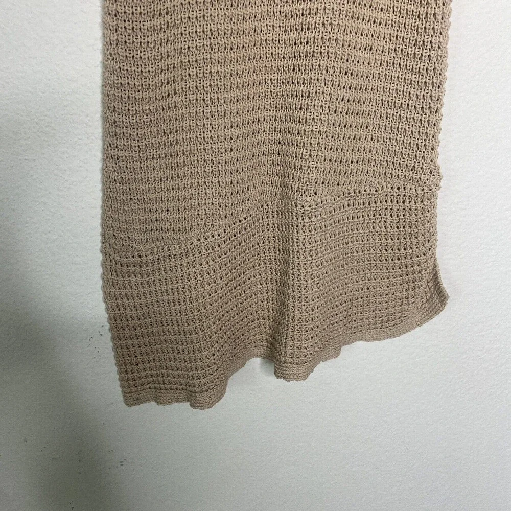 One Grey Day Sleeveless Asymmetric Hem Crochet Tunic Sweater L